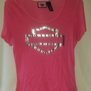 A very lite wight pink shirt